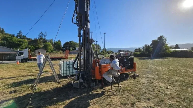 Exploratory Test Pits in Luton: Direct Soil Inspection on Chalk and Clay